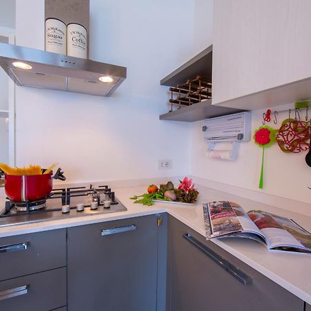 דירות Mezzegra Como Lake Modern Apartament Ulivi מראה חיצוני תמונה